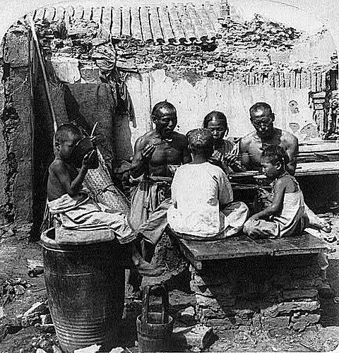 早，恰饭冇？（1900年天津）