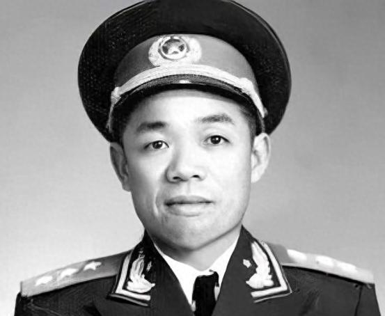 战术指挥能力，非常突出的十位上将，后来谁的任职最高？
“1958年冬，北京八一大