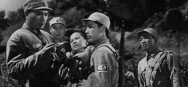 1956年，35岁农民咳嗽10年，竟拒绝就医，一天，他突然用力咳嗽，“哇”的一声