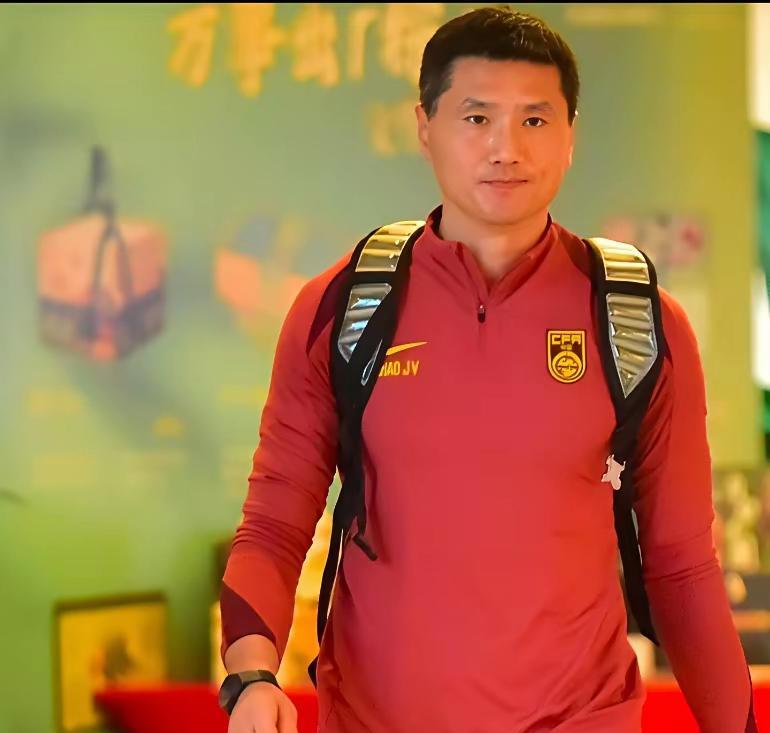 说得好，但是做起来就难了！邵佳一表示：“要真正带领国家队打出让国人满意的拼搏精神