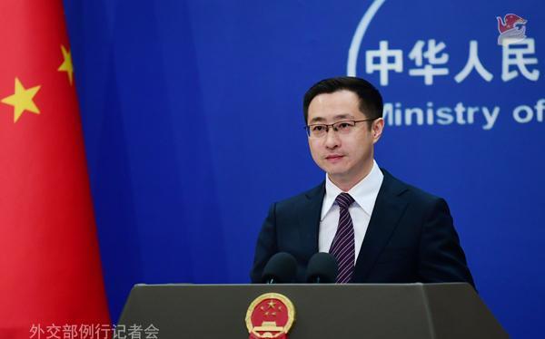乌克兰军事情报部门负责人称其掌握了俄罗斯向朝鲜转让现代军事技术的信息，特别是在朝