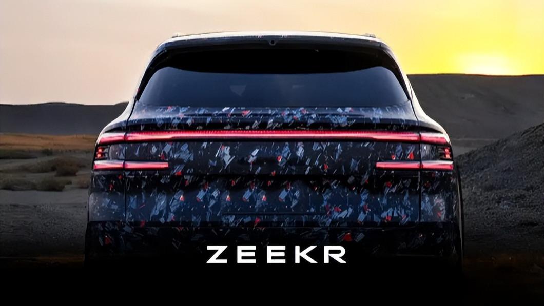 极氪8X改名9S？官图曝光！黑武士造型，取消天地门设计，2.0T插混