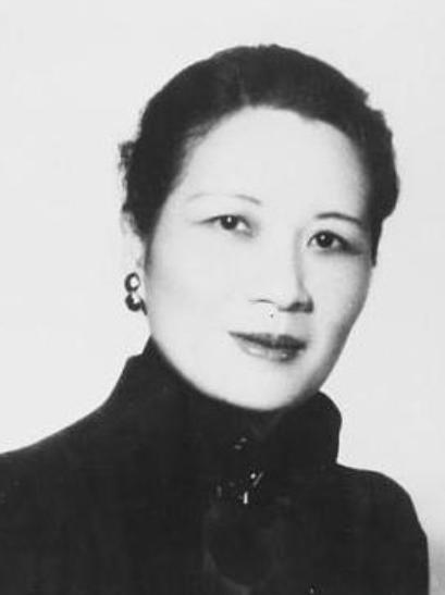 宋美龄去世后，伺候她的厨子回老家却自尽，厨子的妻子道出真相！

2003年10月