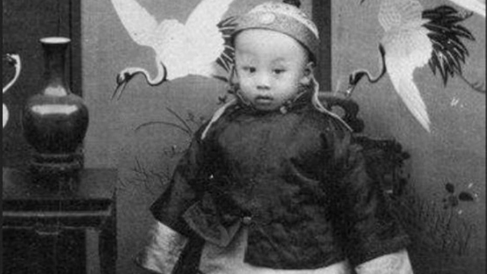 故宫密室惊现乾隆盲盒？九子夺嫡毒杀案真相颠覆教科书