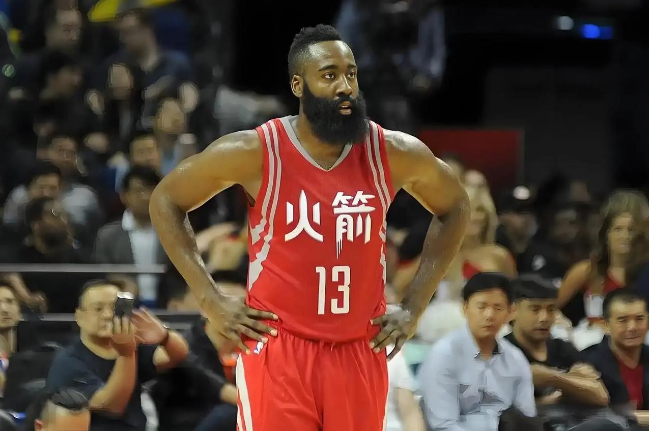 作为火箭和哈登的双重球迷，太怀念火箭时期的哈登了
1. 历史级别得分爆发力
连续