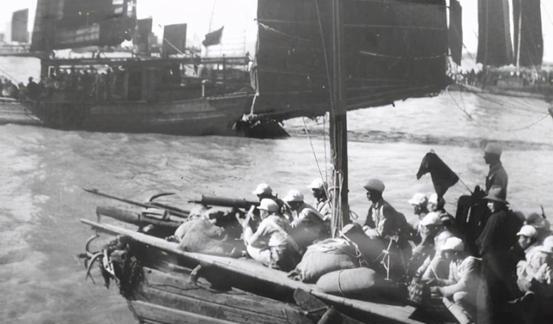 革命战争年代，组成的19个兵团，兵员数量最多的，是哪四个兵团
“1949年2月的