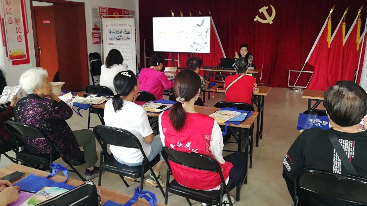 老工友“牵手”科普月：志愿服务聚焦发力 科普宣传深度赋能