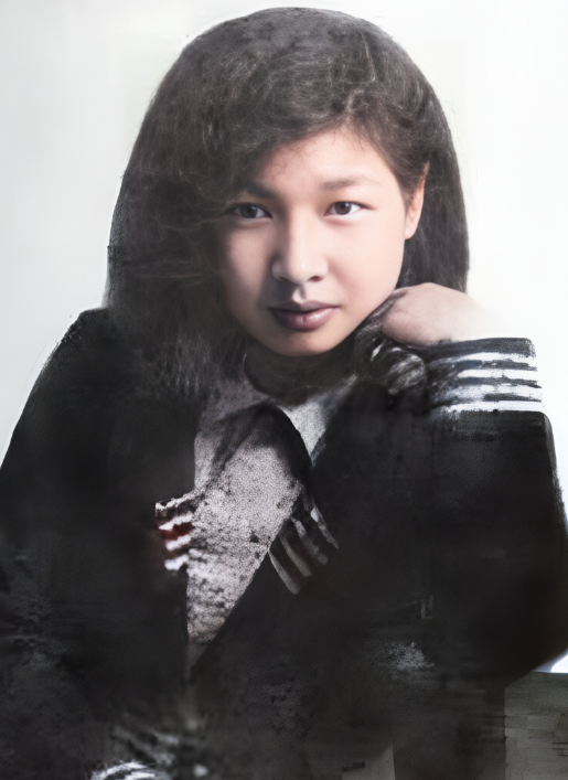 她比毛泽东小18岁，与毛泽东是老乡，她被毛泽东称为“女皇”，她称毛泽东为“老毛”