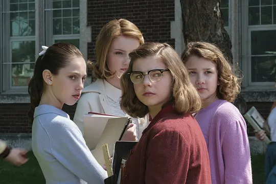    《小丑回魂：欢迎来到德里镇 第一季》：今年最喜欢的恐怖剧集，有些像《怪奇物