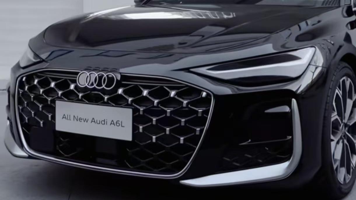 全新一汽奥迪A6L亮相，变身“西装暴徒”，提供V6动力，能否畅销