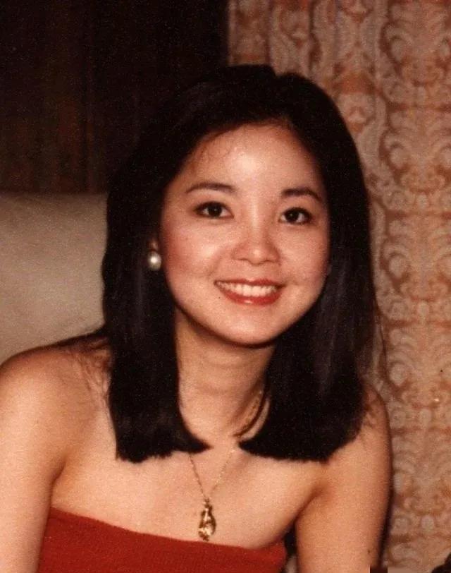 邓丽君也是甜妹鼻祖了，还是顶流，小圆脸真可爱。#甜歌邓丽君#