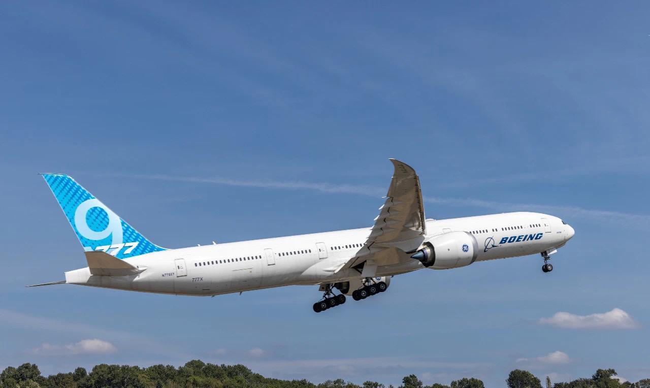据说空客被逼的要上A350-2000？这太顶了吧！