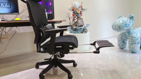 久坐不累的护腰神器！夏草木Fit2人体工学椅，打工人必备‌