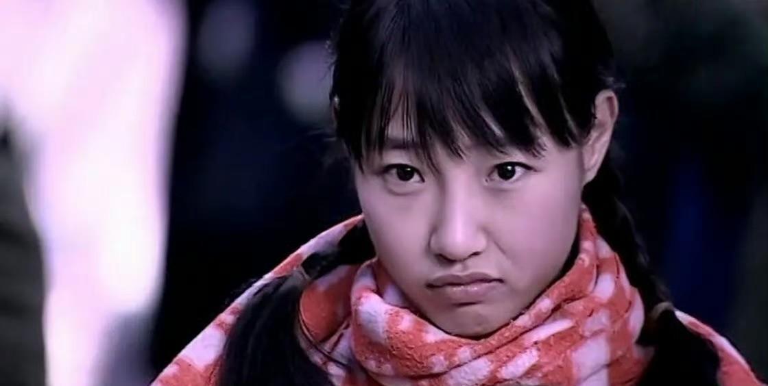 最近看白百何硬刚导演、制片人，不禁唏嘘：当年因为喜欢羽泉，看了部电视剧《与青春有