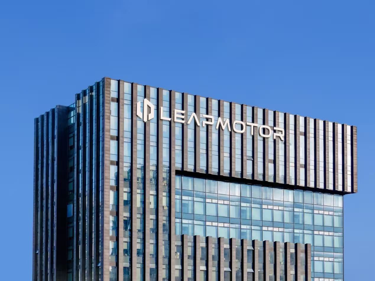 创新高！零跑汽车11月交付超7.03万辆