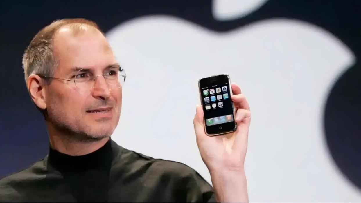 苹果公司创始人史蒂夫·乔布斯（Steve Jobs）八字赏析