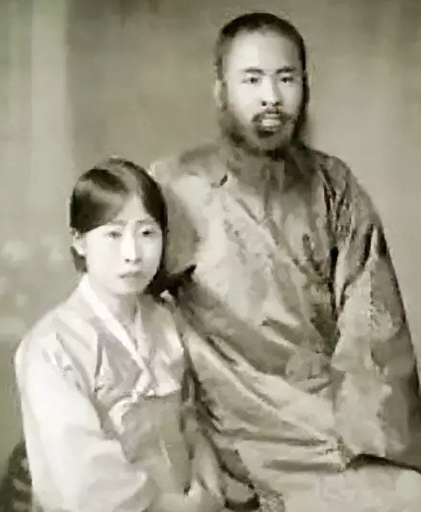 1928年，30岁的画家张大千，对16岁韩国舞女说：“来我房间当下模特。”等他推
