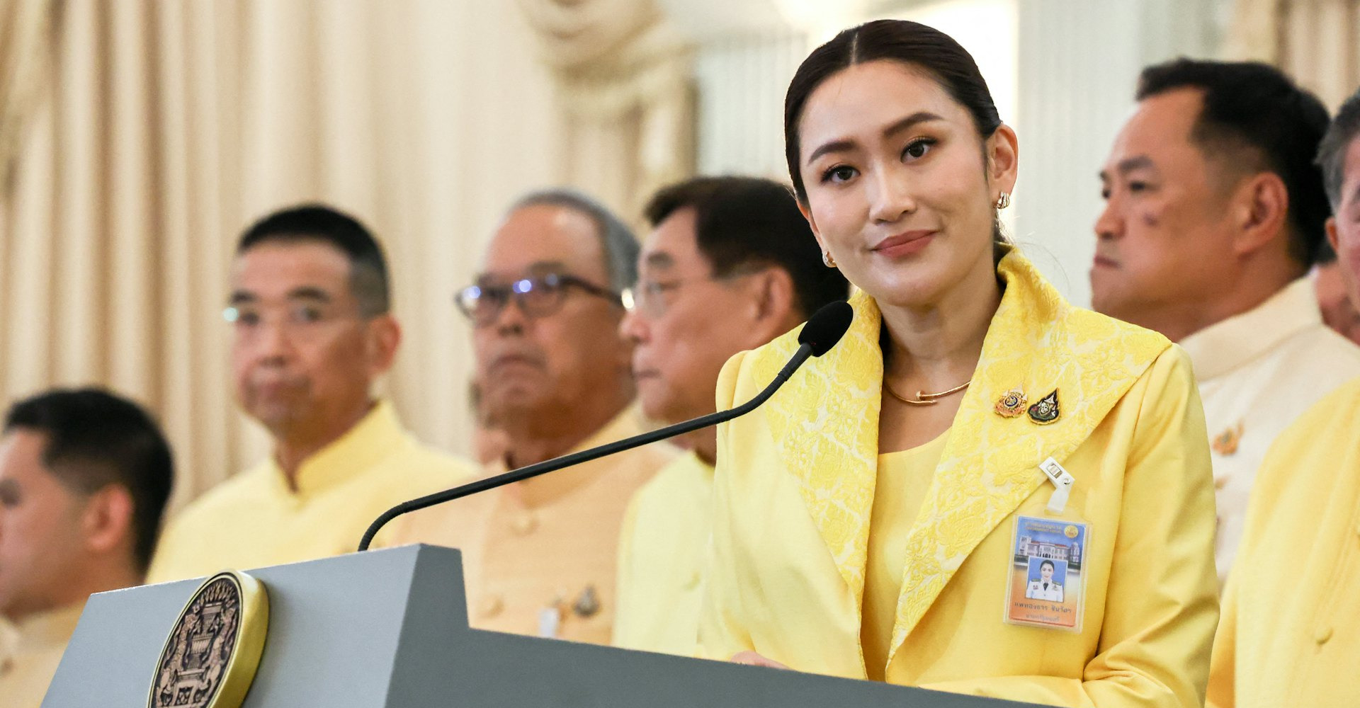 震惊！总理女儿下岗，老爸怒骂老友绝交！











这事儿简直像电视剧