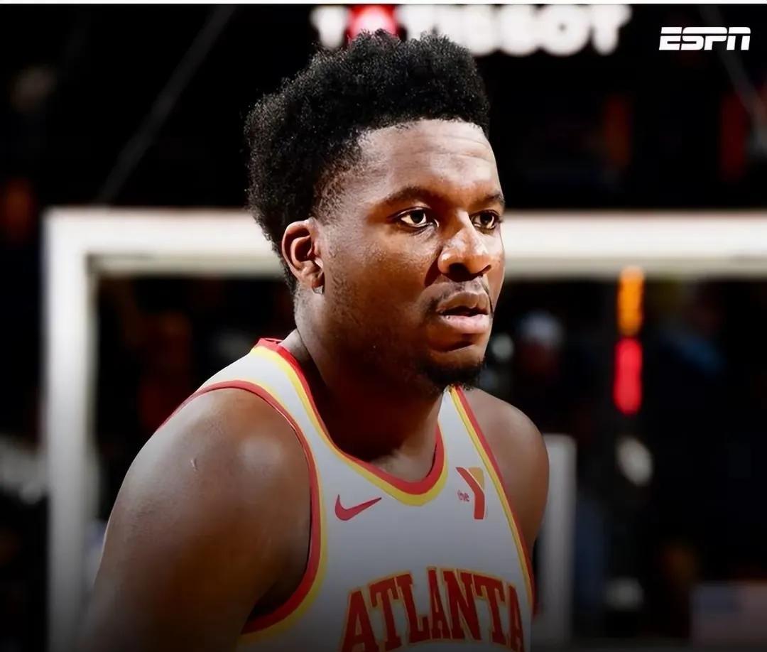 饼皇荣归故里，保罗终老破船
NBA突然间玩起了情怀，饼皇卡佩拉3年 2100万回
