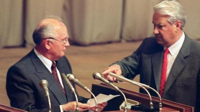 戈尔巴乔夫回忆叶利钦，为何称“自己没有抓住机会，把事情做绝”