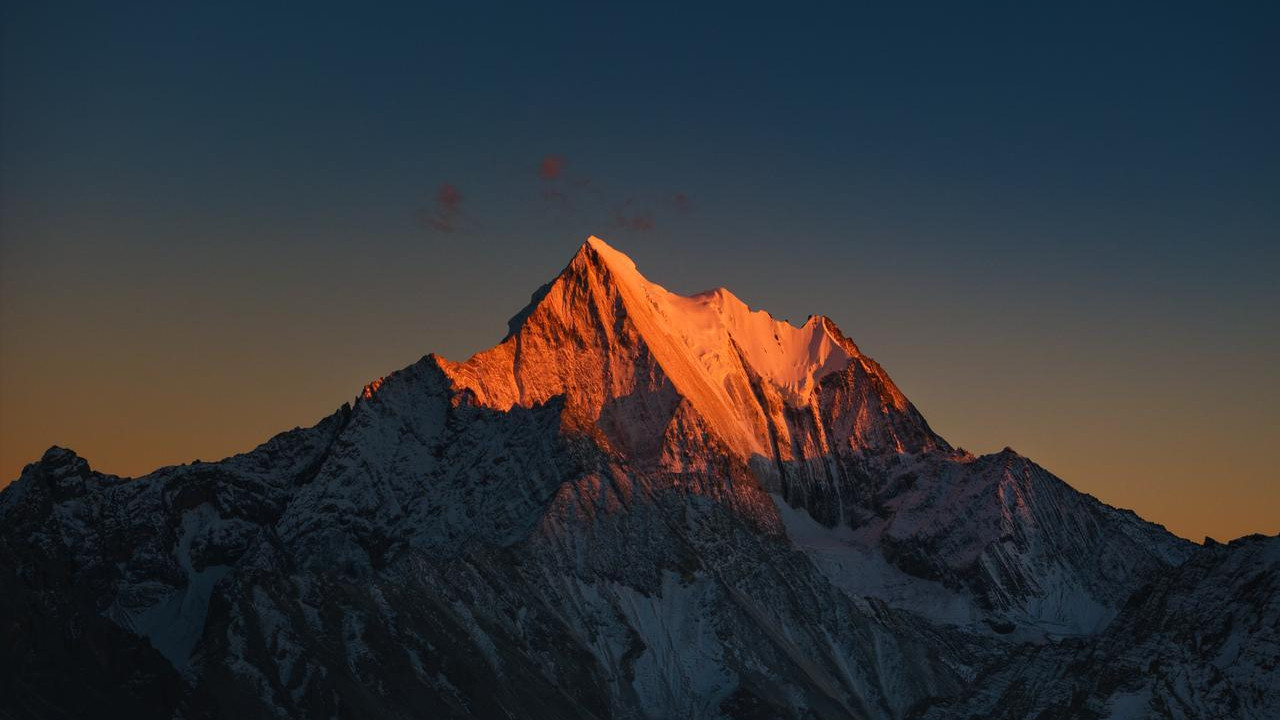 中国股市：2025年，我坚定看好的10只强势牛股，建议收藏研究！！