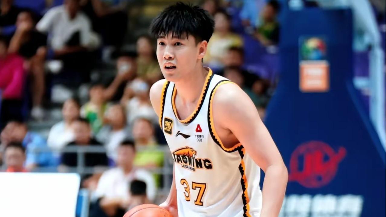 新星崛起，辽篮“虎牙岚锋”下赛季将卷起青春风暴，杨鸣下定决心