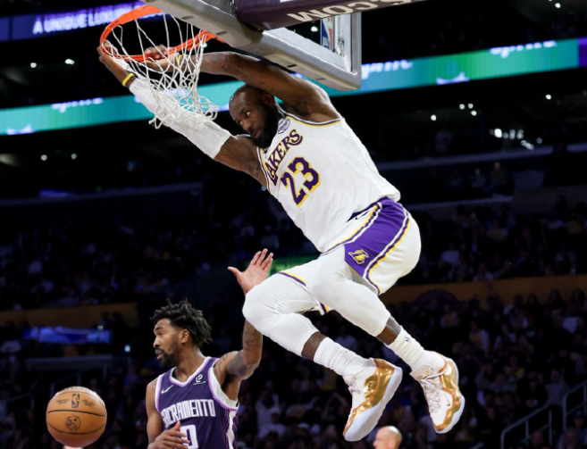 41还要靠数据证明自己，詹姆斯应该是历史唯一一个了[哭着笑]