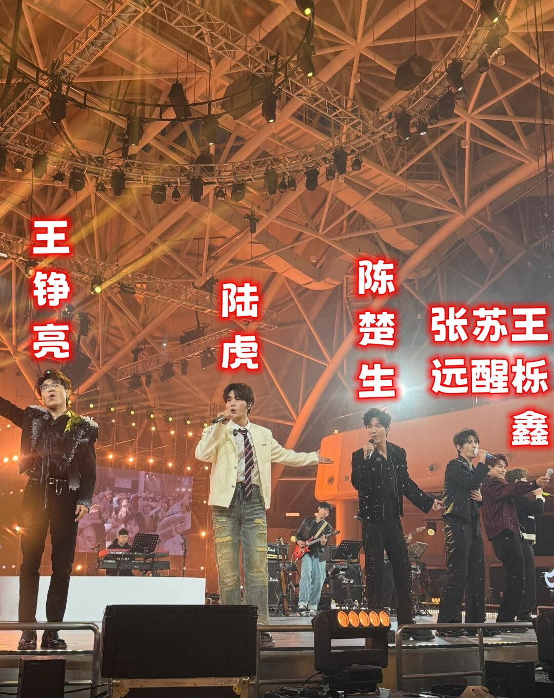 再就业男团定制话筒曝光











这真的是见证奇迹的时刻！曾经落魄的