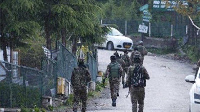 莫迪下达最严追杀令，巴铁迎来援手，王毅外长给出解决方案