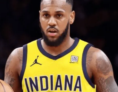 步行者将签下蒙特-莫里斯。
在此前，步行者宣布裁掉了马克-麦克郎来腾出来了一个阵