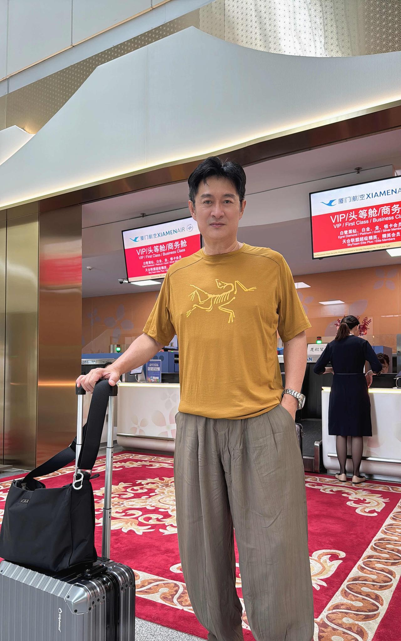 粗花太原！
请看一眼偶滴座位号：11A
谢谢大家！