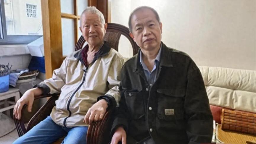 上海63岁儿子与94岁父亲居家养老：父亲买菜做饭，只有在吃饭一起