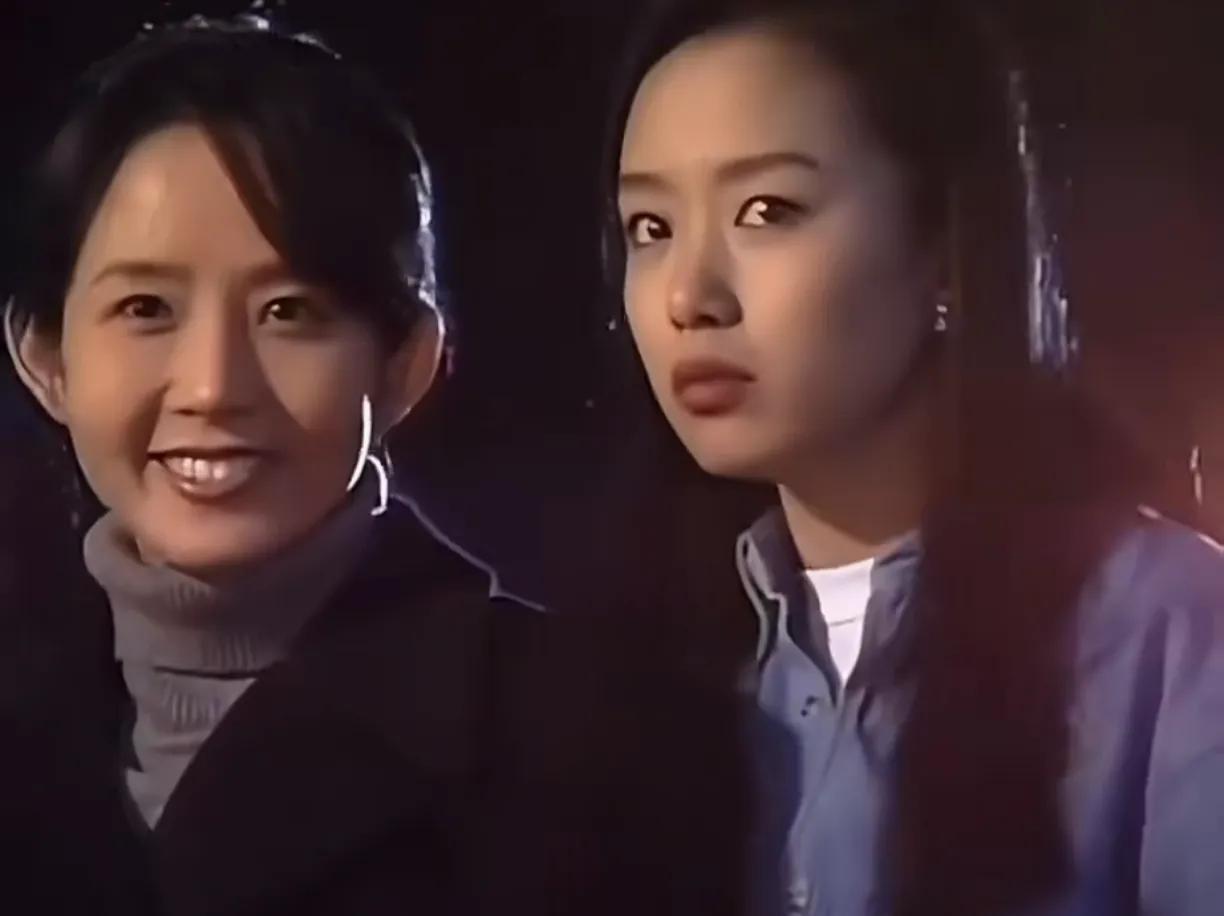 当年爆火的韩国第一女神，当她火得时候，连国际戛纳影后，全度妍都给她做配！
可是天