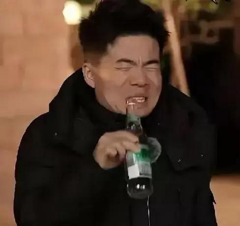 董某辉其实除了一个带货网红之外，除了赚的盆满钵满之外，他对国家层面大事可以说是一
