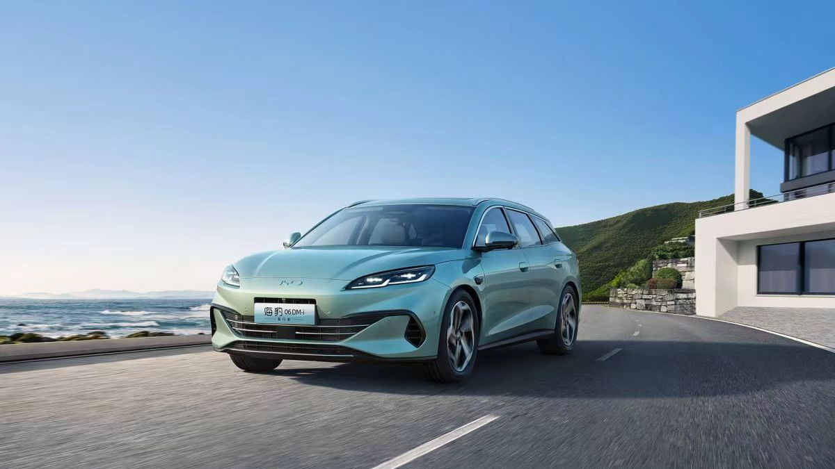 海豹06 DM-i旅行版正式发布，10.98万起，三款车怎么选？