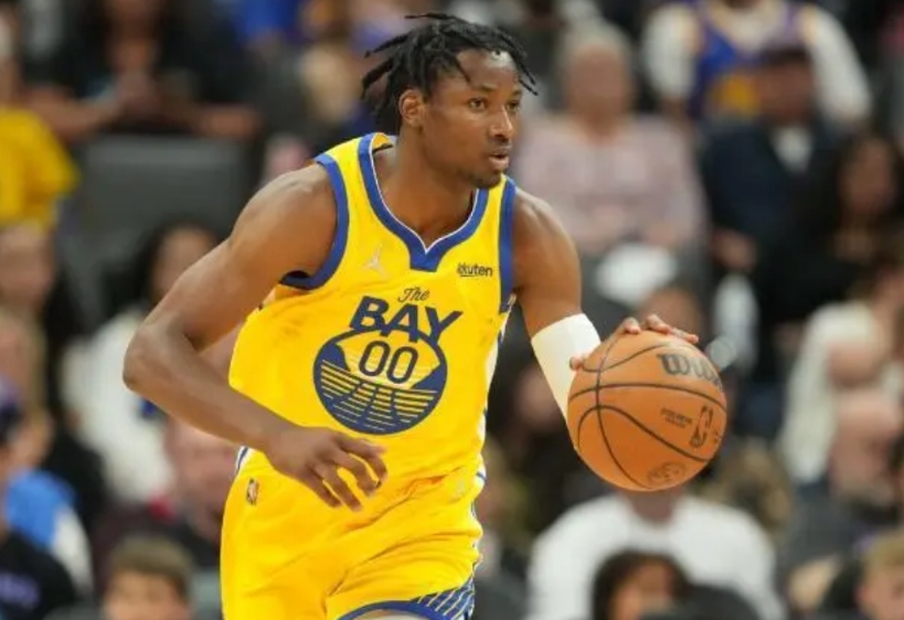 库明加这回是铁定要走了！
根据美媒的报道，勇士已经从多个方面着手处理与库明加相关