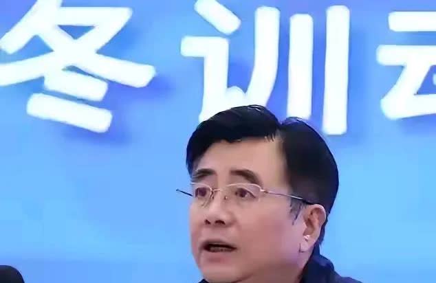 对付国足，还得用孙子兵法才行。
你光骂国足没用，他当做耳旁风无所谓，该吃吃，该