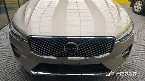 提车必做的事: 贴! 车! 衣!