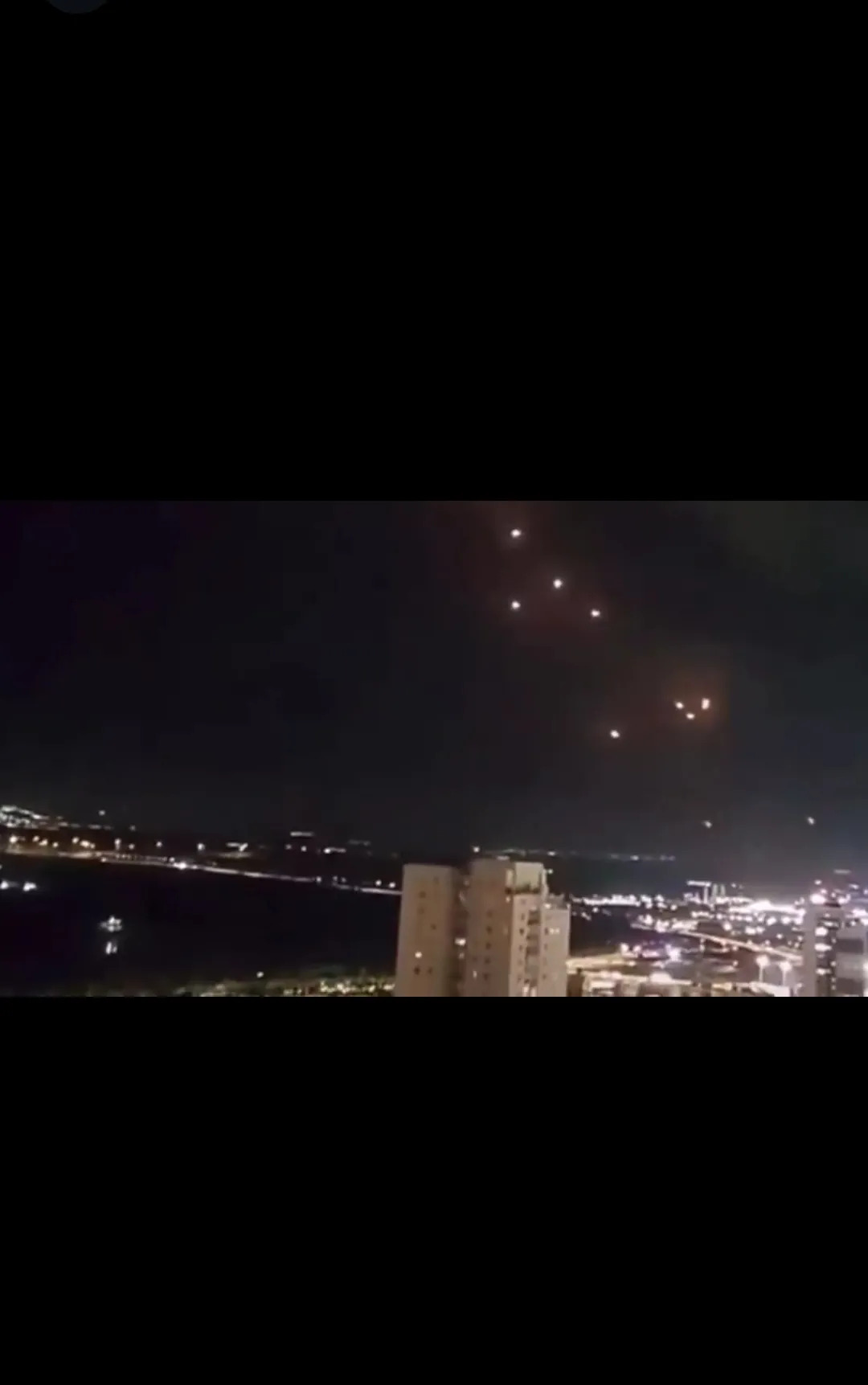 伊朗核基地被以色列灭了





 





哎呀妈呀，伊朗这次真是栽了个大跟
