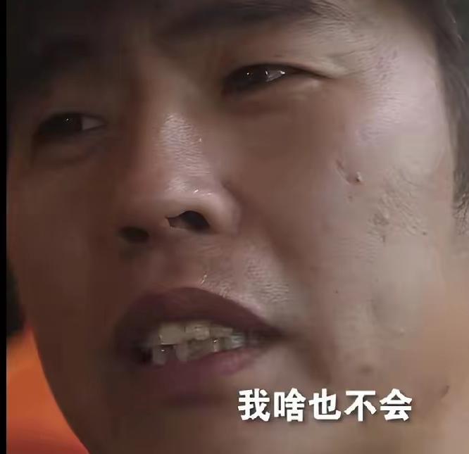 国庆还在烙饼！“粥饼伦”流量退了仍守店，坦言：红不红不如饼香！
国庆逛天津滨江道