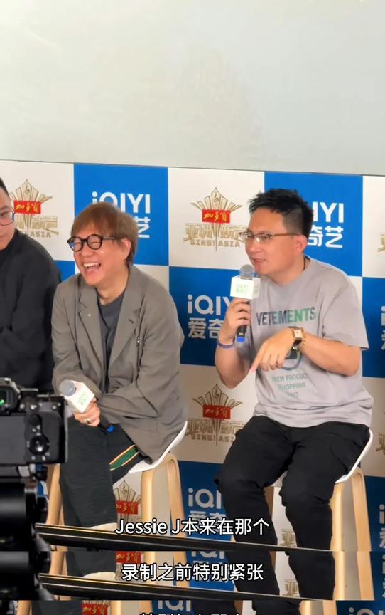 结石姐的“定海神针”！梁翘柏坐镇《亚洲新声》稳了
在《亚洲新声》看片会上，结石姐