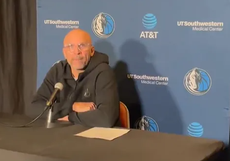 独行侠主帅杰森-基德在赛前采访当中，谈到了火箭球员，独行侠旧将多里安-芬尼-史密