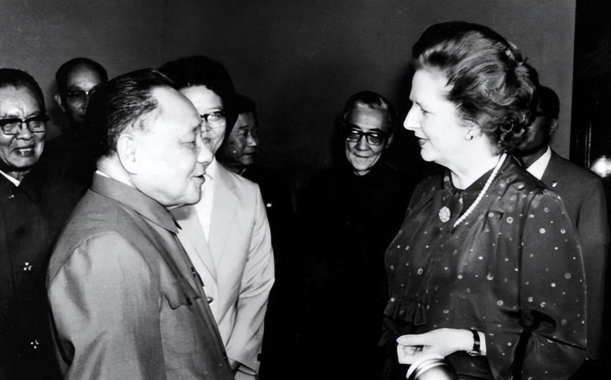 1990年，港英当局要花1270亿元建一个新机场，中方问：到1997年，你们打算