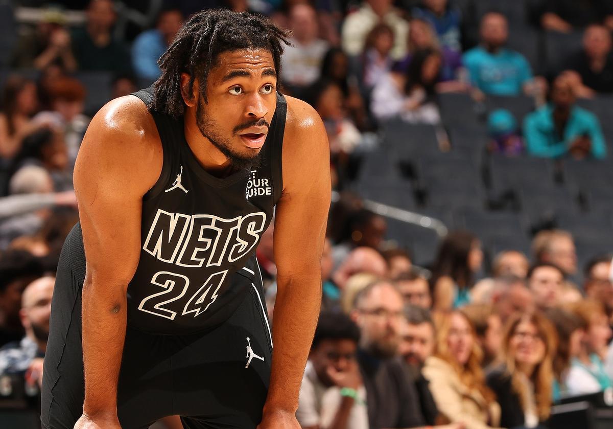 24分能换几个亿？
篮网直接翻白眼：最多1500万。
托马斯23岁，拿球就是干，