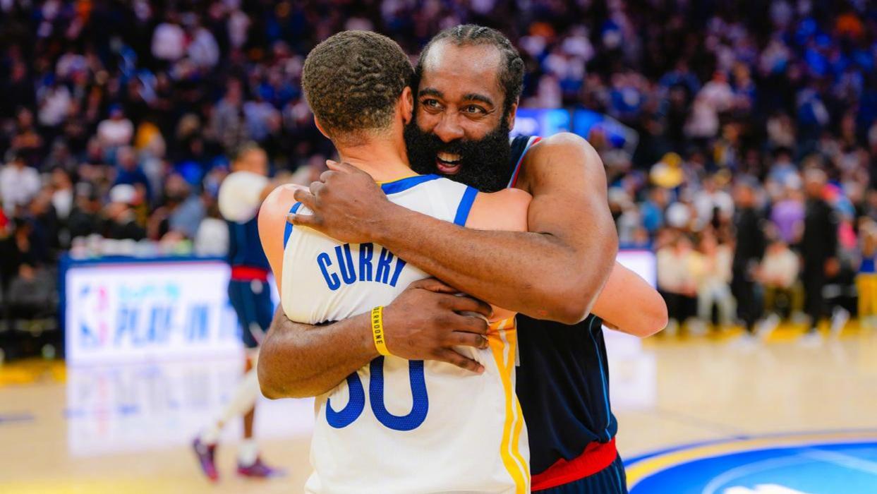 哈登39+7+10+2创NBA历史第2神迹，快船逆转勇士！库里36+6，小卡33+7