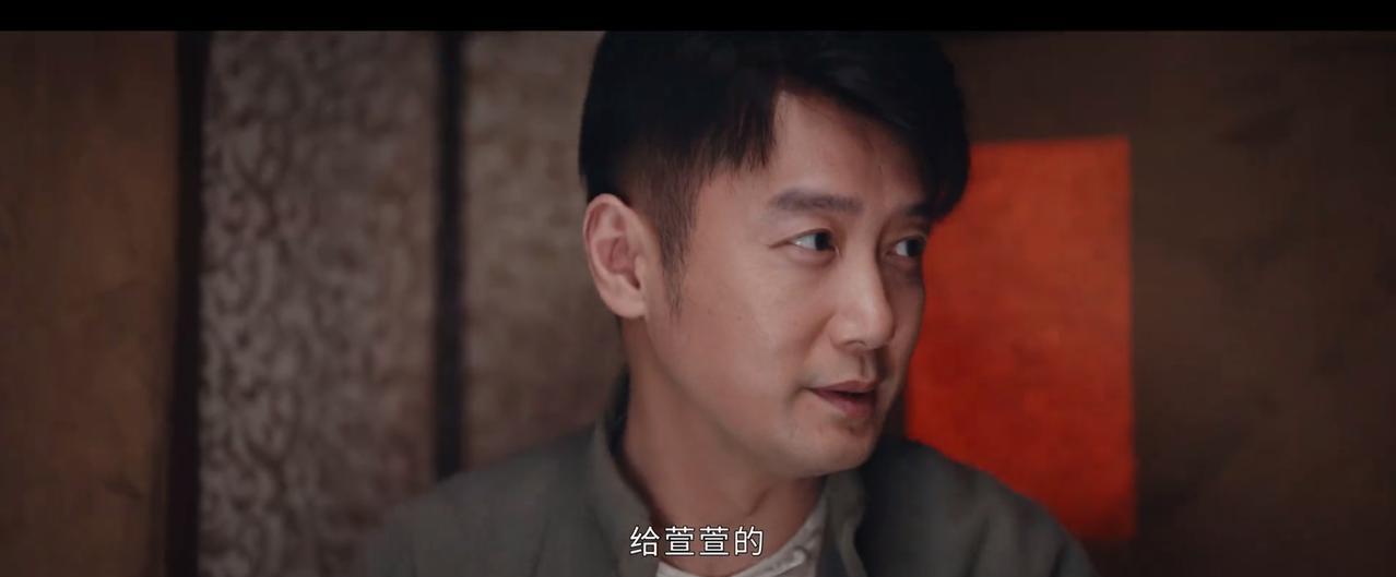 《灼灼韶华》
褚韶中以母亲生病为理由骗褚韶华被回家相亲！褚韶华回到家里，看到母亲