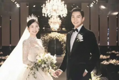 韩国演员李昇基岳父被逮捕 涉嫌股价操纵