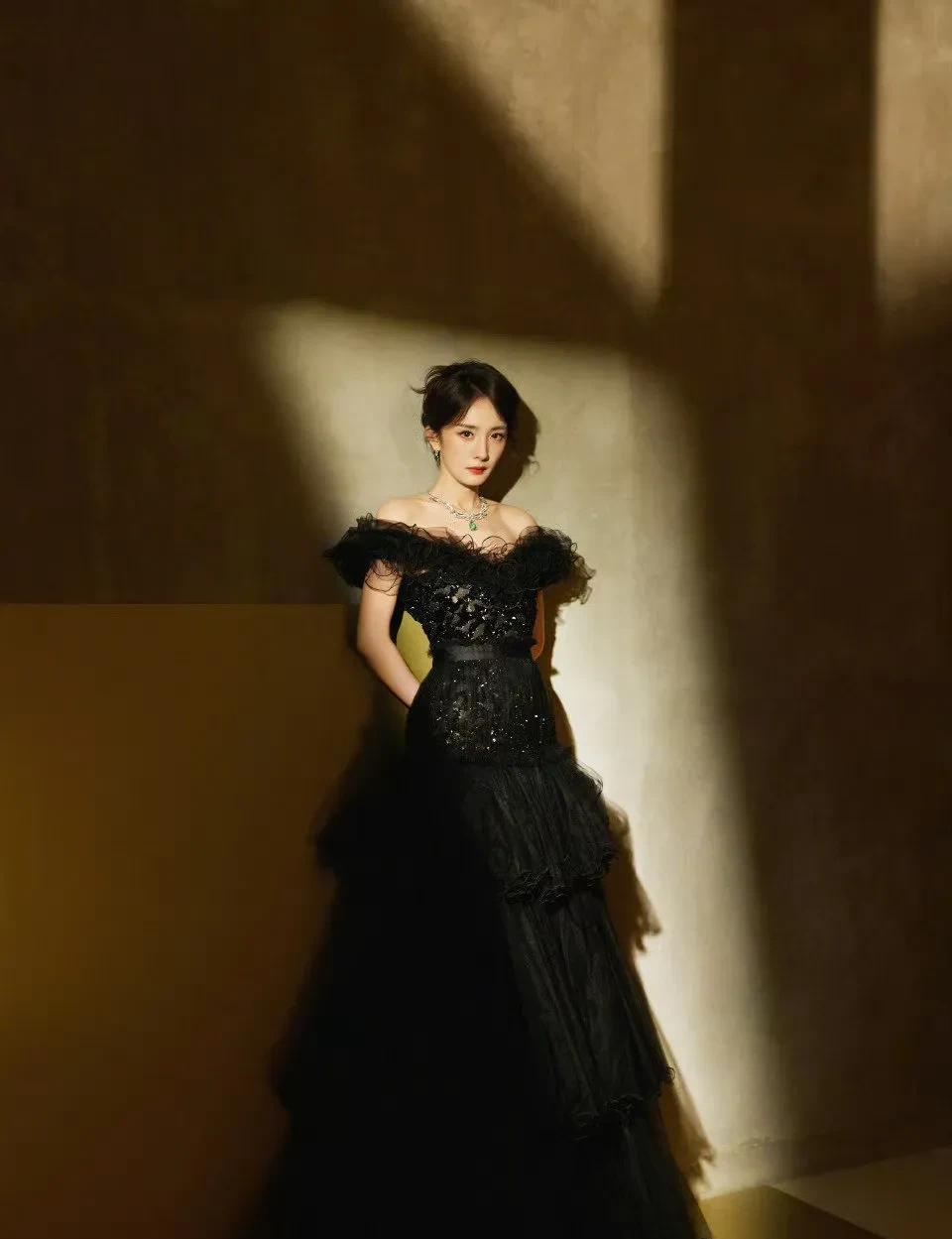 #女神# 杨幂、鞠婧祎、陈丽君、赵今麦、吴谨言、毛晓彤，他们谁最漂亮？最崇拜谁？