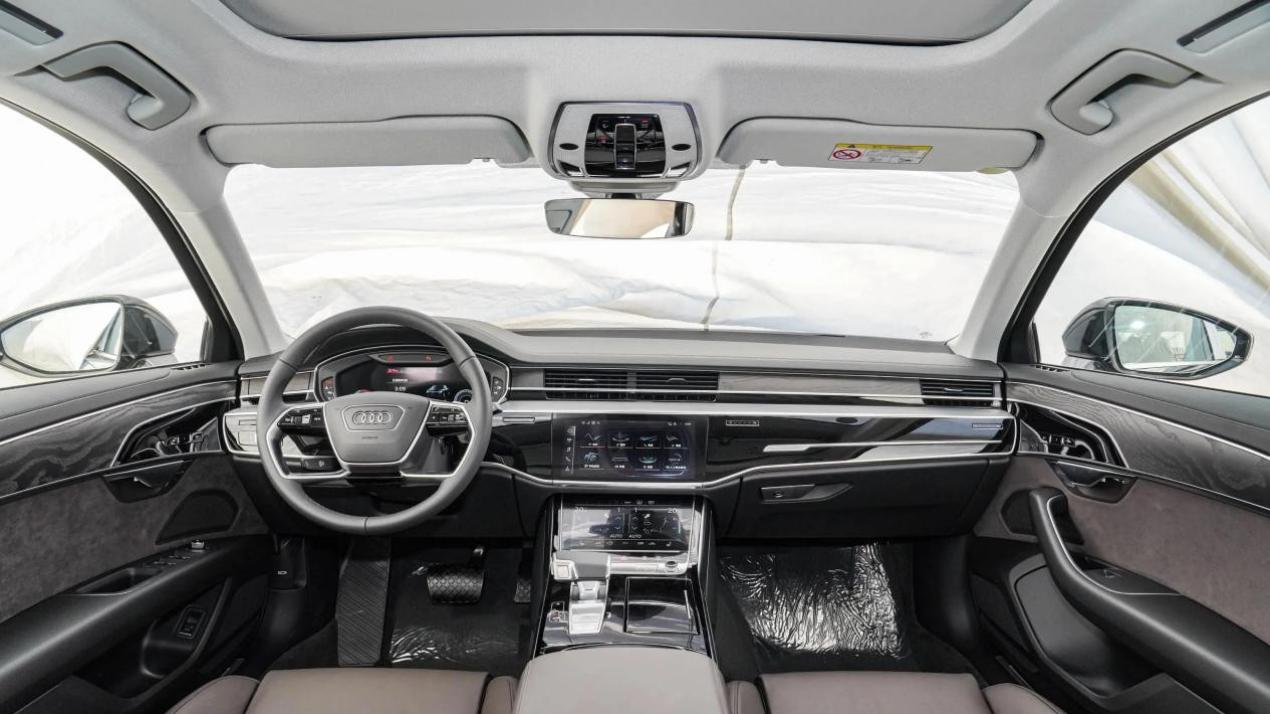 奥迪A8L竟然也大跌价了！新车如此的优惠，要啥雷克萨斯LS