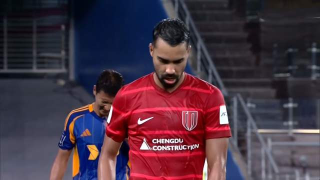 彭毕合同到期，泰山外租9人2将可用 段刘愚放走可惜 归化是高薪包袱